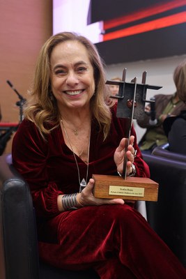 Cissa Guimarães recebe Troféu Romy no Prêmio EMERJ Mulheres do Ano 2025 / Crédito: Maicon Souza / EMERJ