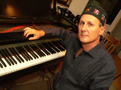 Jazz Livre, da Rádio MEC, recebe pianista norte-americano Jeff Gardner em live