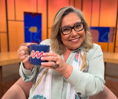 Katy Navarro comanda o Sem Censura nas férias de Cissa Guimarães / Crédito: Rodrigo Peixoto / TV Brasil