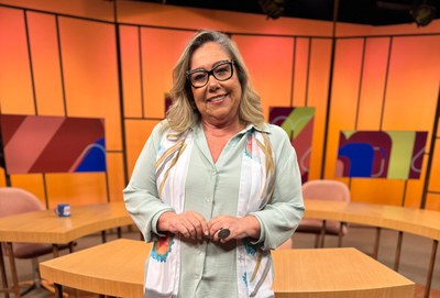 Katy Navarro comanda o Sem Censura nas férias de Cissa Guimarães / Crédito: Rodrigo Peixoto / TV Brasil