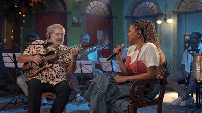 Moacyr Luz e Teresa Cristina no programa Samba na Gamboa / Crédito: Divulgação / TV Brasil