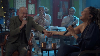 Sombrinha e Teresa Cristina no Samba na Gamboa / Crédito: Divulgação / TV Brasil