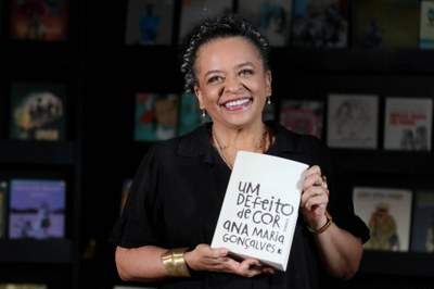 TV Brasil apresenta entrevista exclusiva com Ana Maria Gonçalves, nova imortal da ABL, no Trilha de Letras