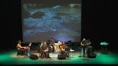 Jane Duboc no palco do Cena Musical / Crédito: Divulgação / TV Brasil