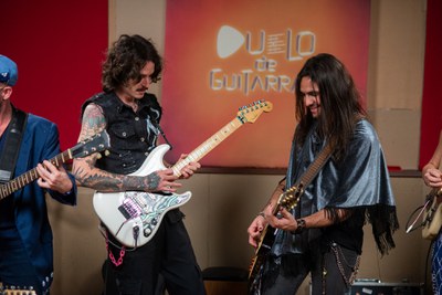 TV Brasil apresenta a final do reality show Duelo de Guitarras neste sábado (5/9)